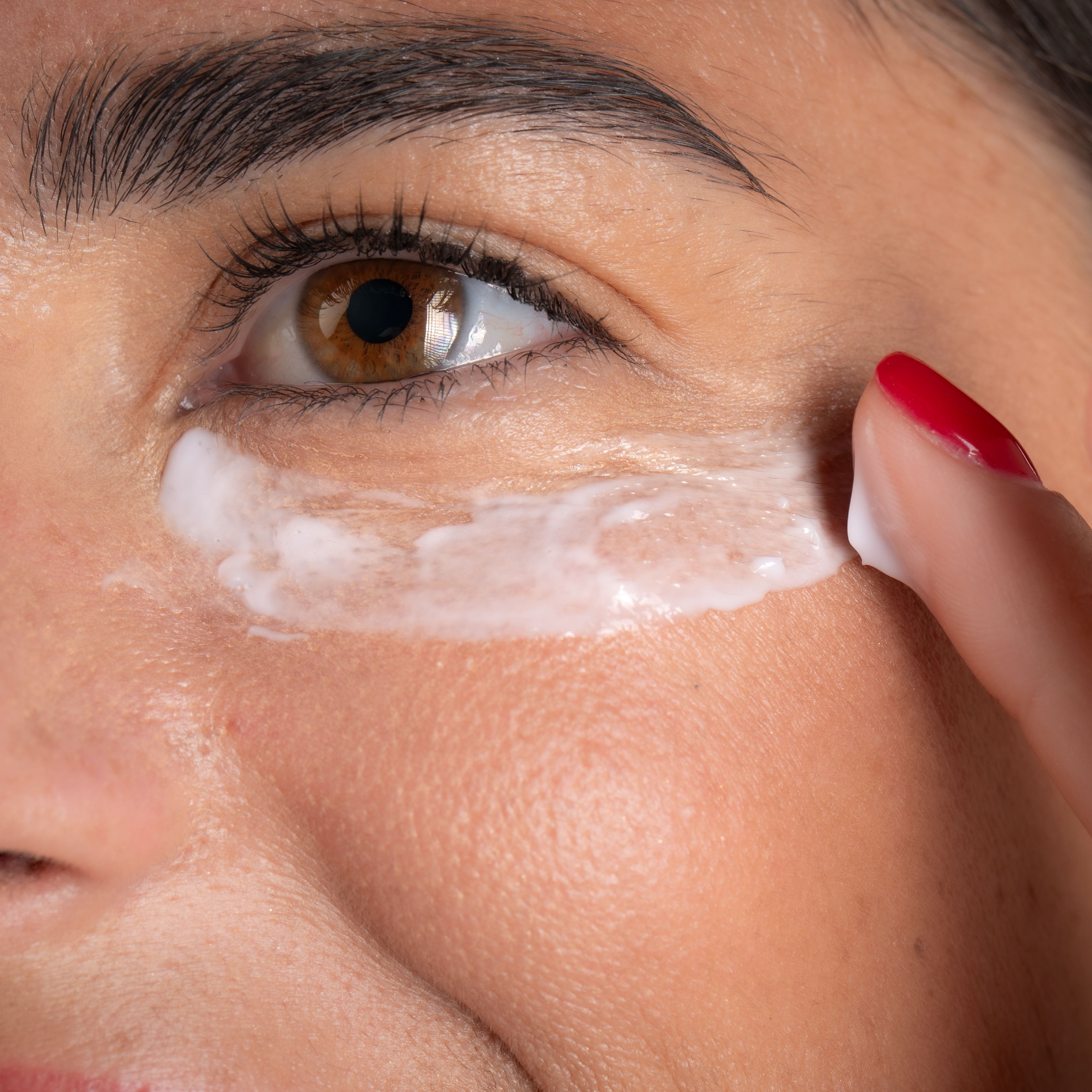 Crema contorno occhi idratante e lenitiva